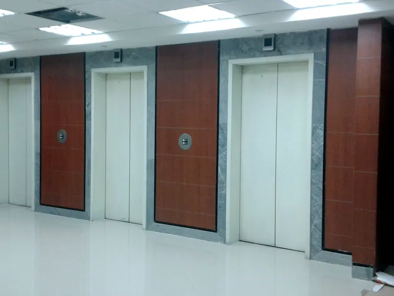 Corte Suprema de Justicia (2015): Remodelación de la Presidencia: divisiones y revestimientos en madera