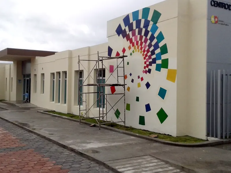 Centro de Salud Juan B. Vela (2014): Residencia de obra y fachada